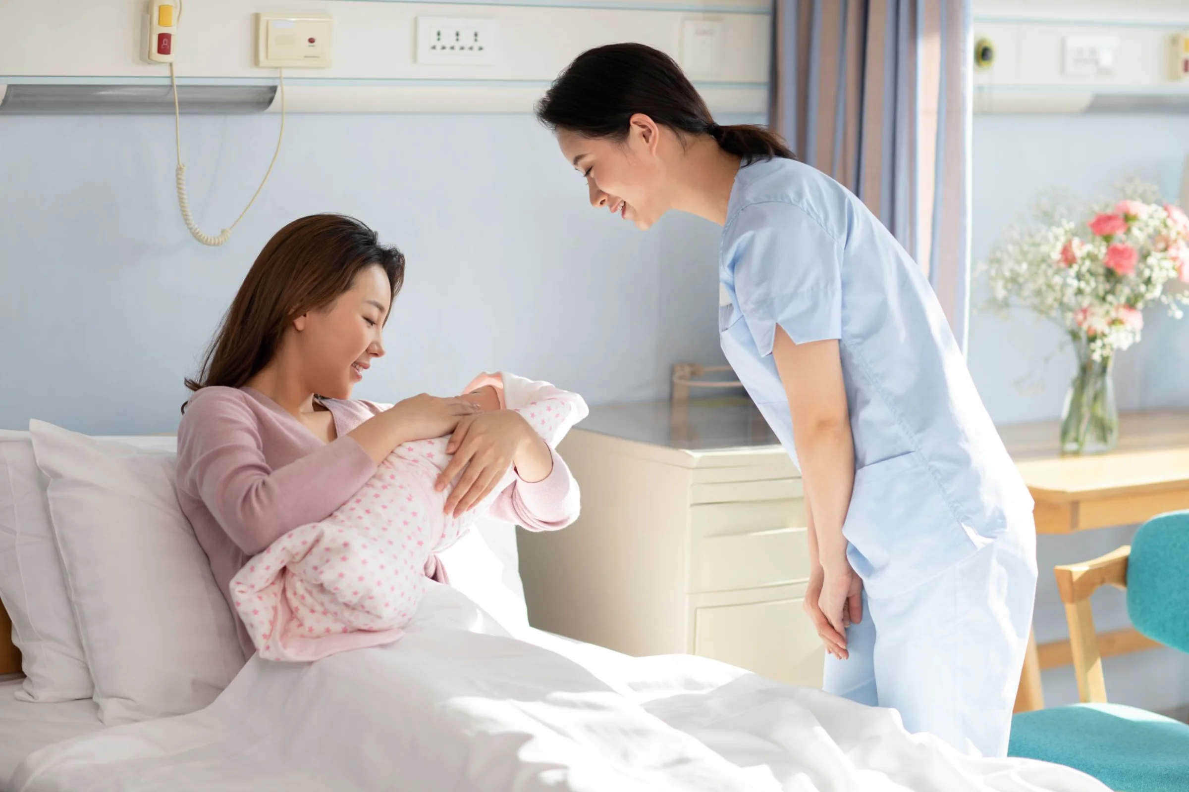Postpartum Recovery Week by Week: What to Expect After Birth