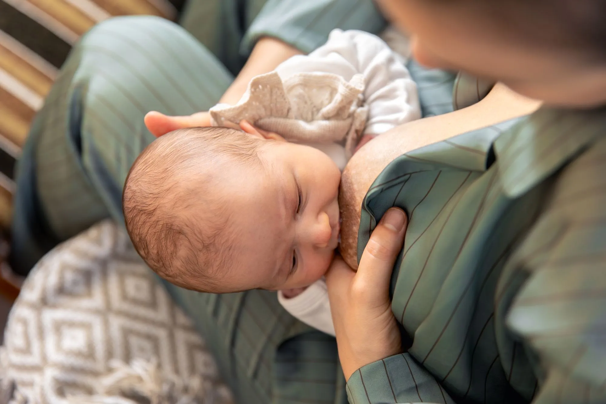 Breastfeeding Tips | Newborn Positioning and Attachment
