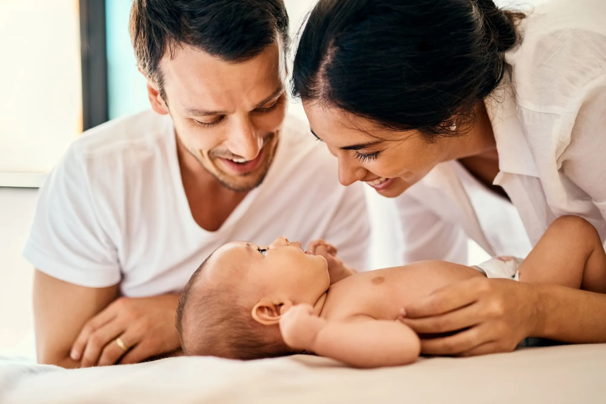 Bonding With Your Baby | Best Tips to Building a Close Relationship with Your Baby