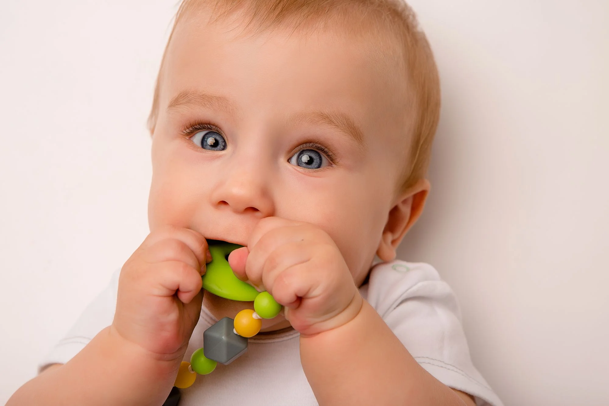 When Do Babies Start Teething? A Maternal Health Nurse's Guide